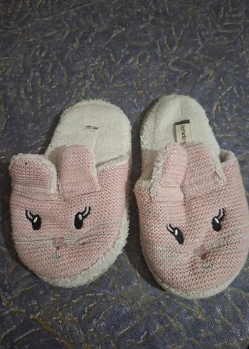 Kız Çocuk Pembe Nakışlı Örgü Terlik - Görsel 2