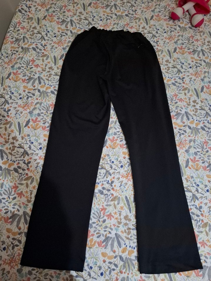 Siyah Rahat Kesim Kadın Eşofman Altı - Görsel 4