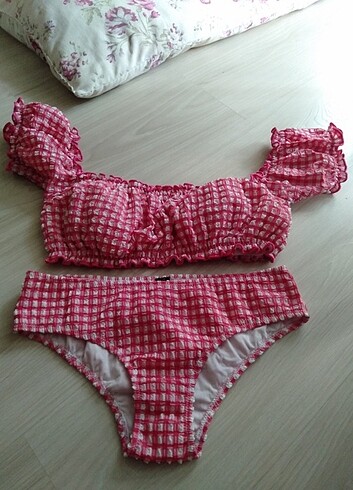 Pembe bikini takim