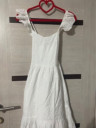 Zara beyaz dantel elbise