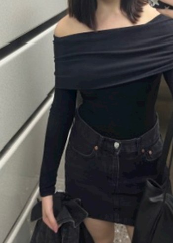 Bershka madonna kayik yaka bluz