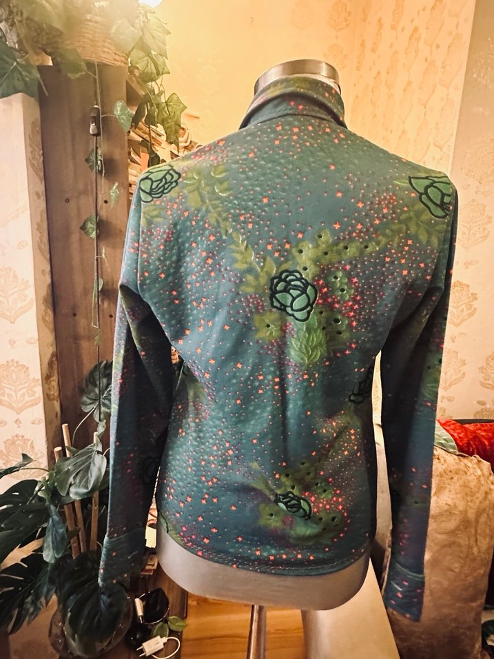 Yeşil desenli vintage 70sler Kadın Gömlek - Düğmeli, Uzun Kollu - Görsel 2