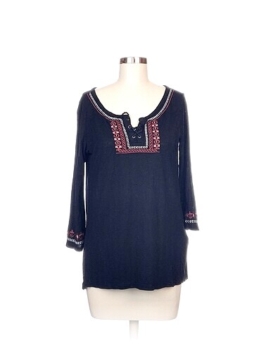 LC Waikiki Bluz %70 İndirimli.