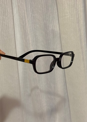 Siyah Minimalist Kadın Gözlüğü - Görsel 2