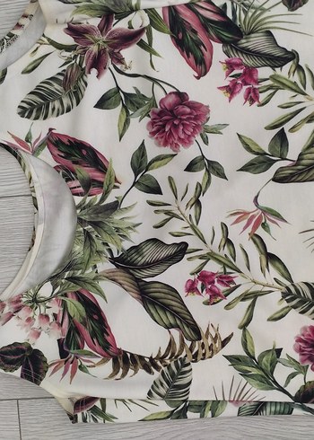 Beyaz Çiçek Desenli Midi Hamile Elbisesi - Görsel 5