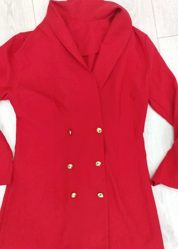 Düğmeli Kırmızı Uzun Kadın Kaban - Görsel 3