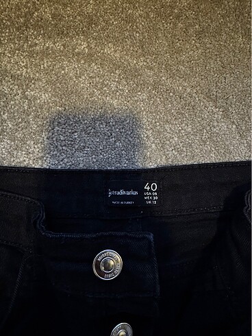 l Beden siyah Renk stradivarius yırtmaçlı flare jean