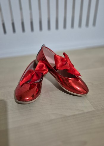 Kız Çocuk Parlak Kırmızı Fiyonk Detaylı Babet - Görsel 4