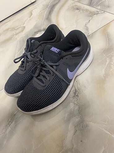 Kadın Nike Ayakkabı