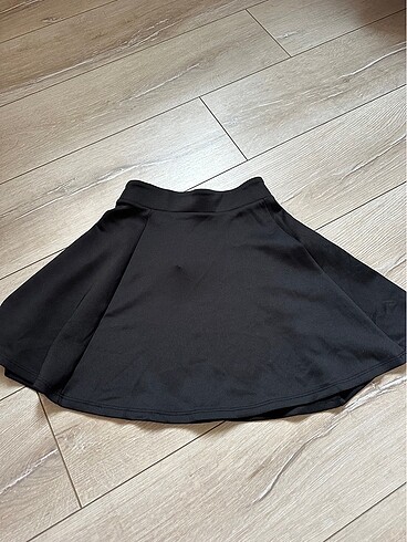 Stradivarius çan çok şık etek