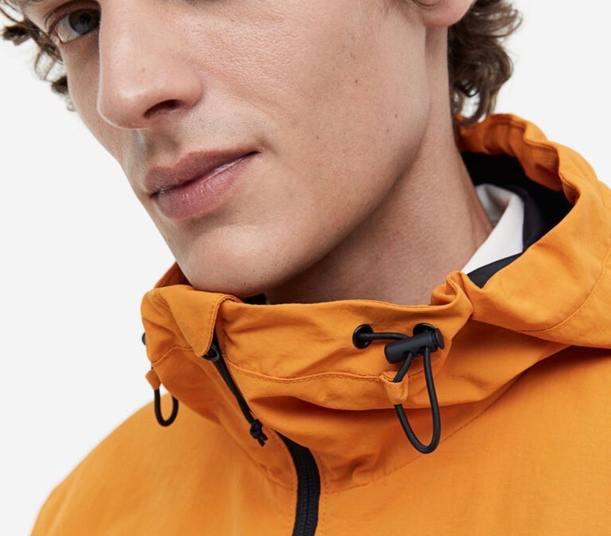 Turuncu Kapüşonlu Erkek Yağmurluk - Görsel 3