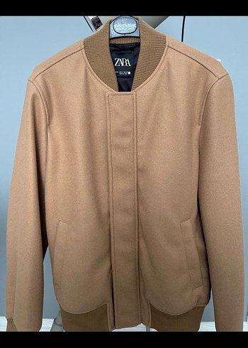 Zara m