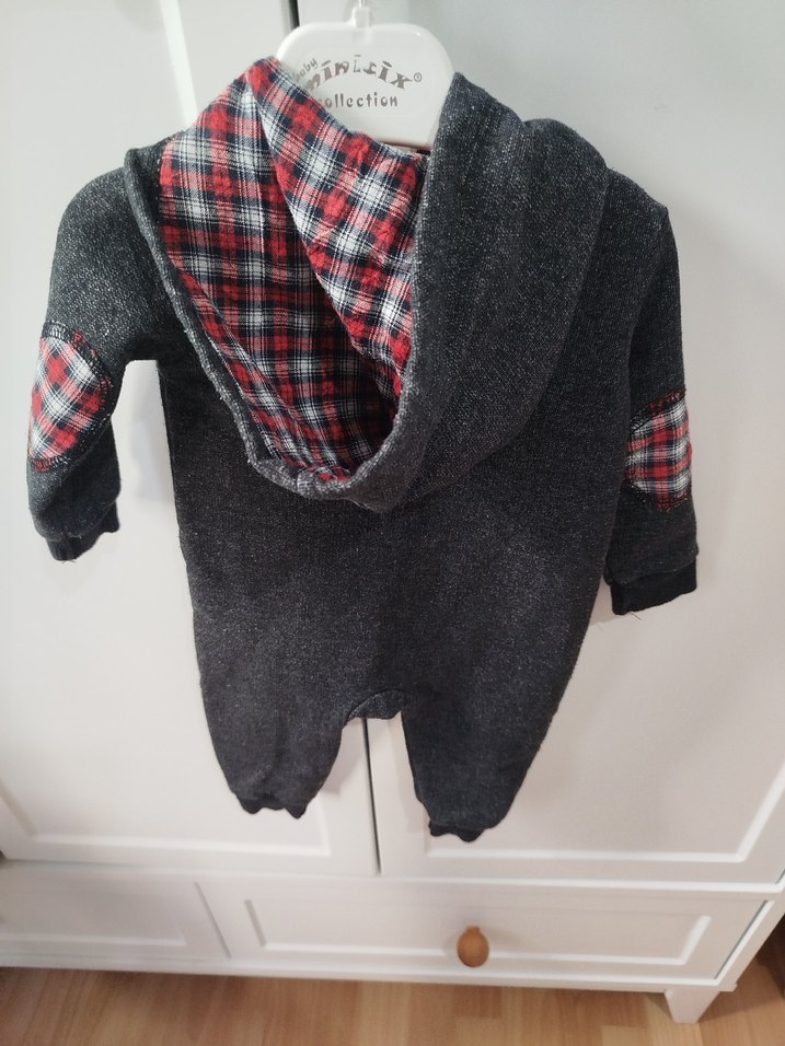 Gri Kapüşonlu Erkek Bebek Tulum - Görsel 3