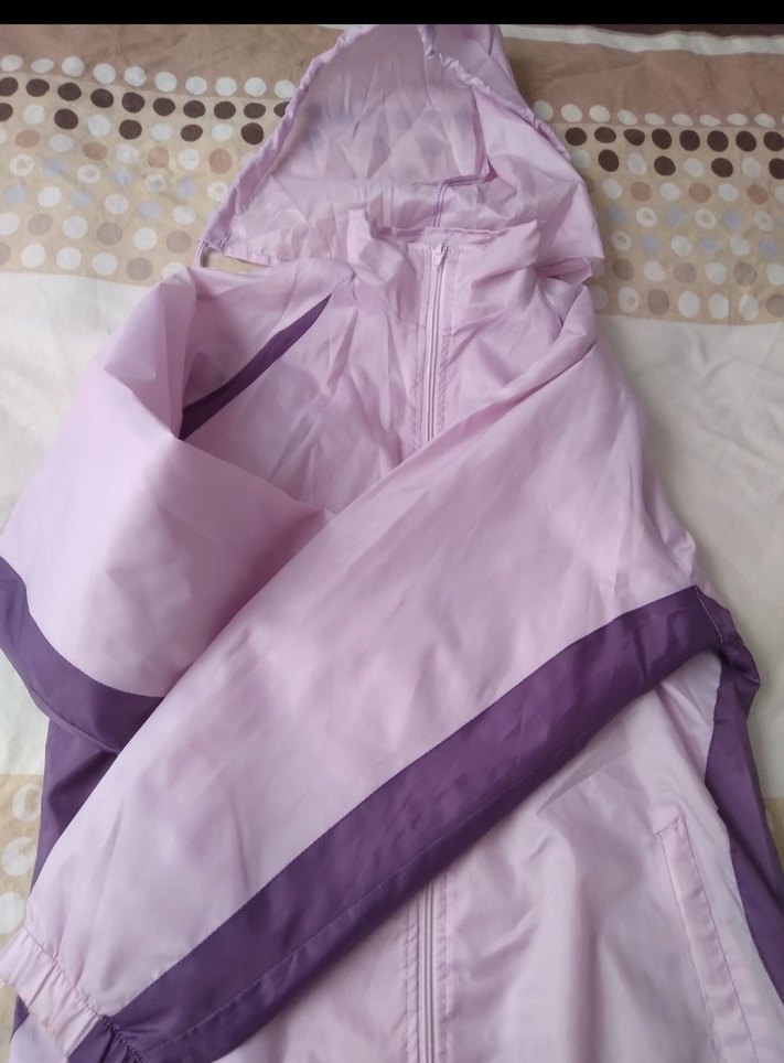 Kapüşonlu Pastel Mor,Lila Yağmurluk - Görsel 4