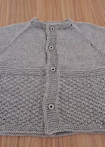 Gri Erkek Çocuk Örgü Yelek - Görsel 3