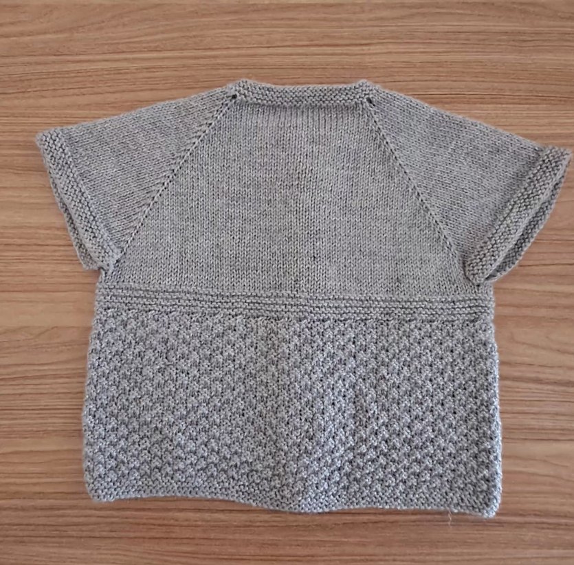 Gri Erkek Çocuk Örgü Yelek - Görsel 4