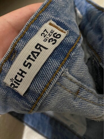 27 Beden Mom jean