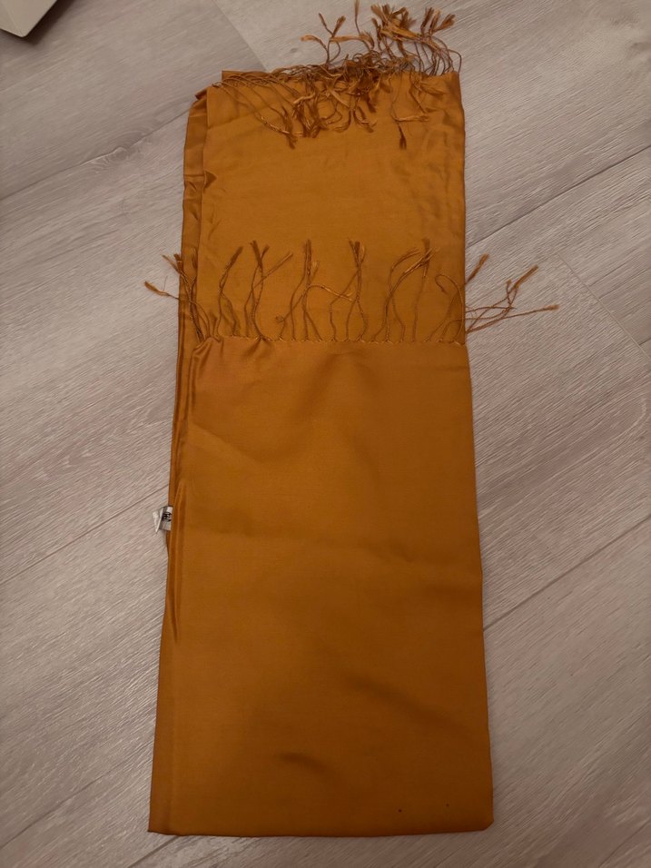 Kahverengi Püsküllü Kadın Bohem Şal - Görsel 4