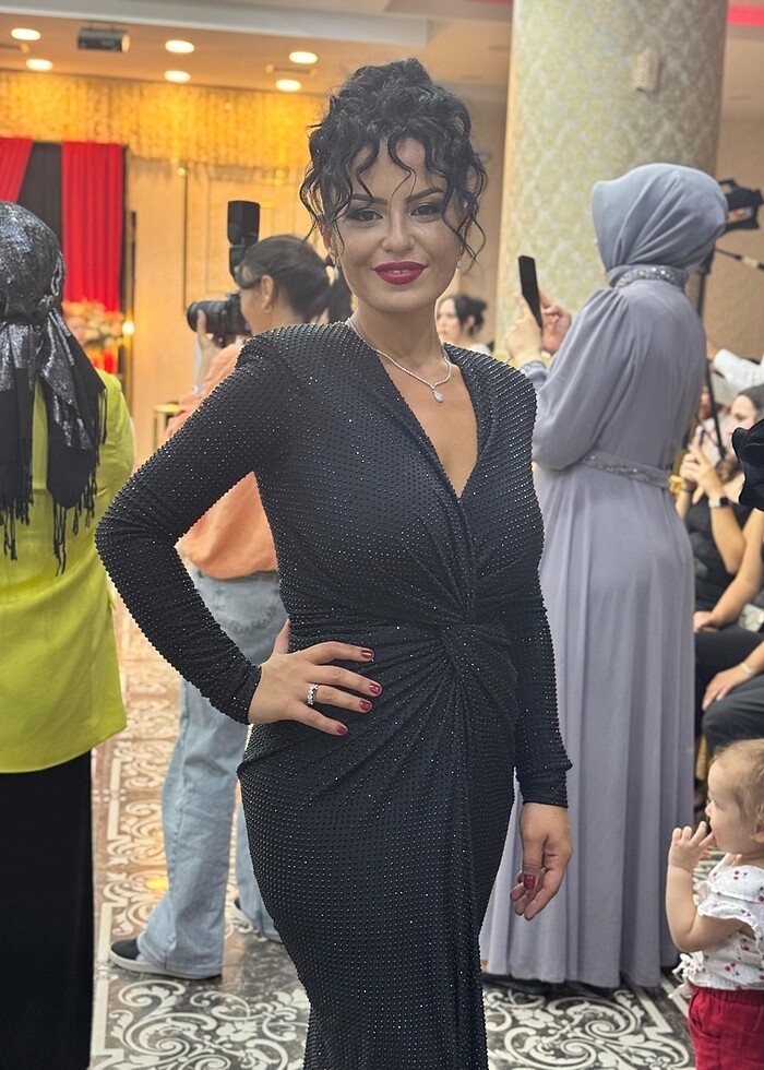 Tasarım Elbise - Görsel 3