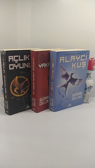 Açlık oyunları serisi 3 kitap 