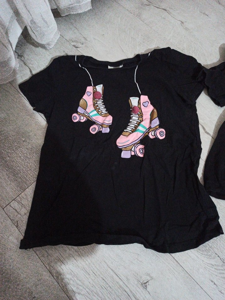 Kız Çocuk Siyah Baskılı Rahat Tişört - Görsel 2