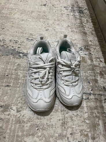 Skechers