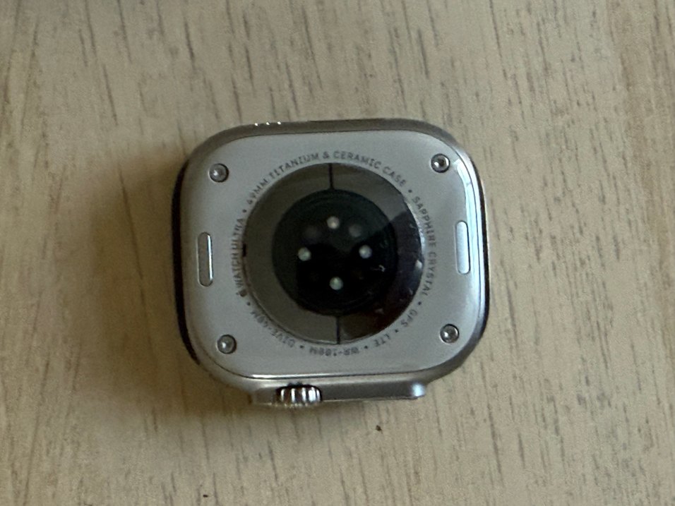 Apple Watch Ultra 49mm Titanium Green S - Görsel 5