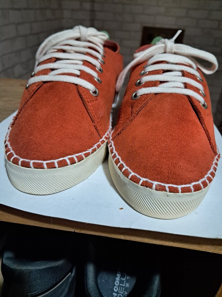 YARGICI 38 NUMARA ETİKETLİ AYAKABI - Görsel 2