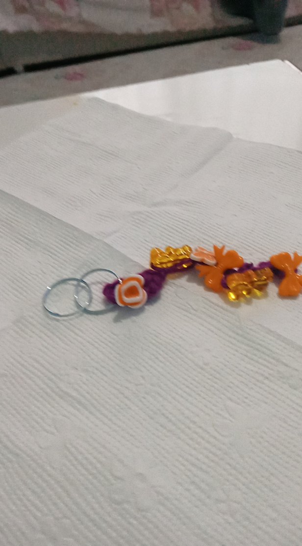 Renkli Zincir Detaylı Kadın Anahtarlık - Görsel 2