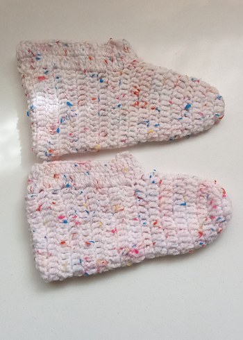 Renkli Örgü Kız Çocuk Ev Terliği - Görsel 2