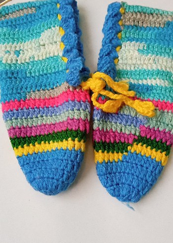 Renkli Örgü Kadın Terlik - Görsel 3