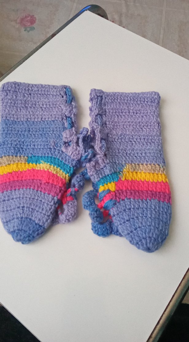 Renkli Nakışlı Örgü Kız Botları - Görsel 2