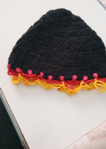 Renkli Çiçek Detaylı Örgü Kadın Bere - Görsel 2