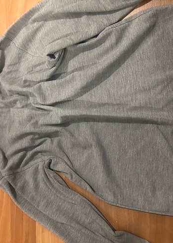 Gri V Yakalı Erkek çocuk forması - Görsel 2