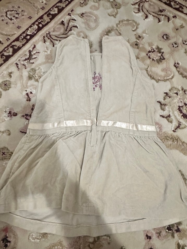 Nakışlı Gri Kolsuz Kız Elbisesi - Görsel 2