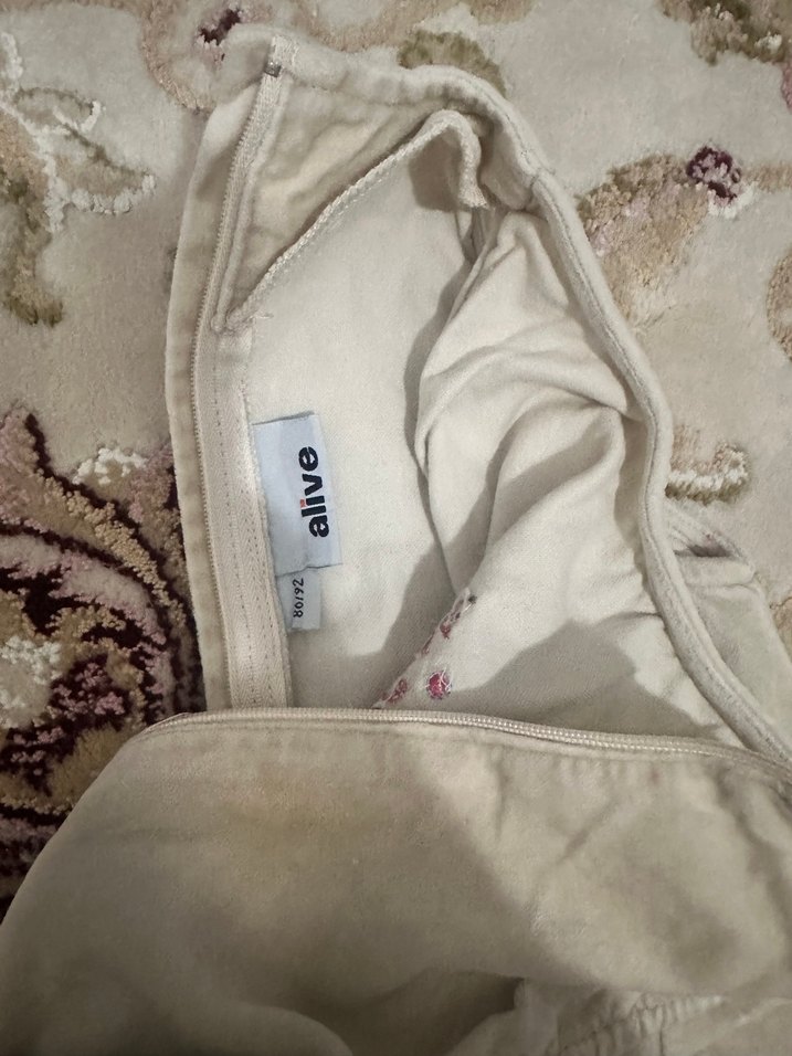 Nakışlı Gri Kolsuz Kız Elbisesi - Görsel 3