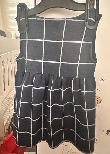 Kız Çocuk Gri Kareli Kolsuz Elbise - Görsel 3