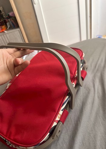 Beden Renk Kırmızı ve Gri pierre cardin Çanta