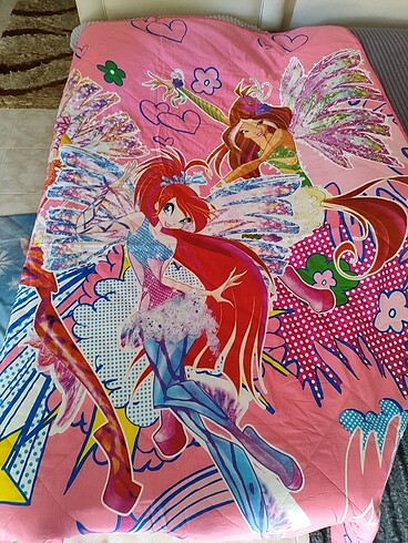 Winx Yatak Örtüsü
