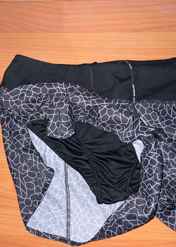 Nike Kadın Siyah Mini Şort - Görsel 3