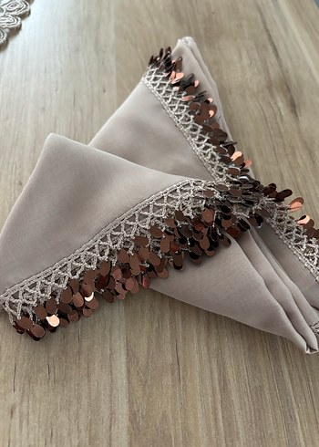 Bej Dantel Detaylı Kadın Fular - Görsel 3