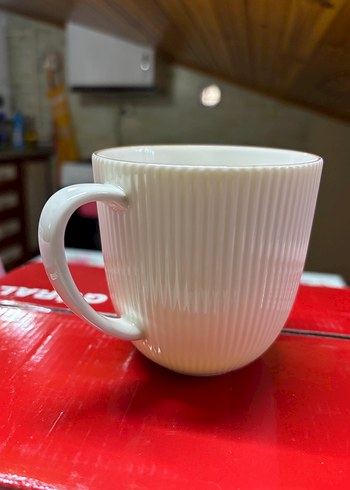 Beyaz Kabartmalı güral porselen Kupa - Görsel 2