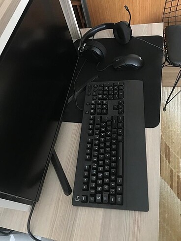 Beden gamer pc setup bilgisayar
