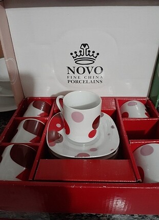  Beden çeşitli Renk Novo marka porselen kahve fincanı 