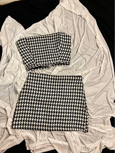 Korse crop etek takım sırtı ipli