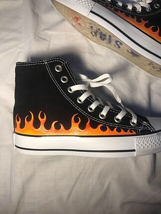 Converse ALEVLİ CONVERSE