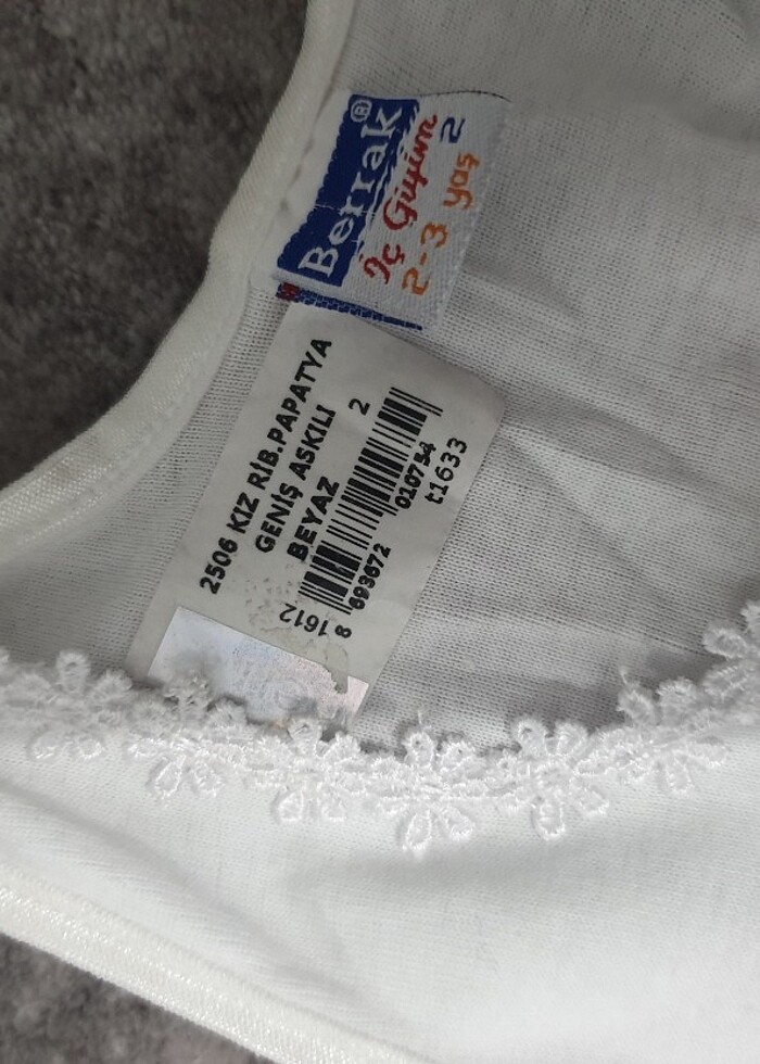 Kız çocuk atlet - Görsel 2