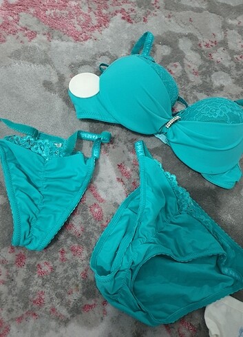 Bikini 