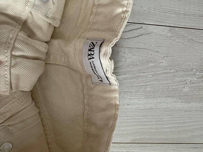 xs Beden Zara şort