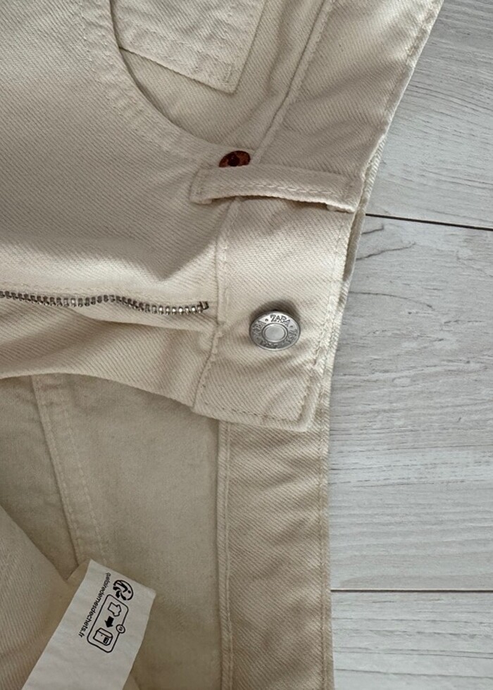 Zara şort - Görsel 4